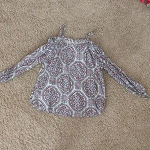 Cold shoulder long sleeve shirt